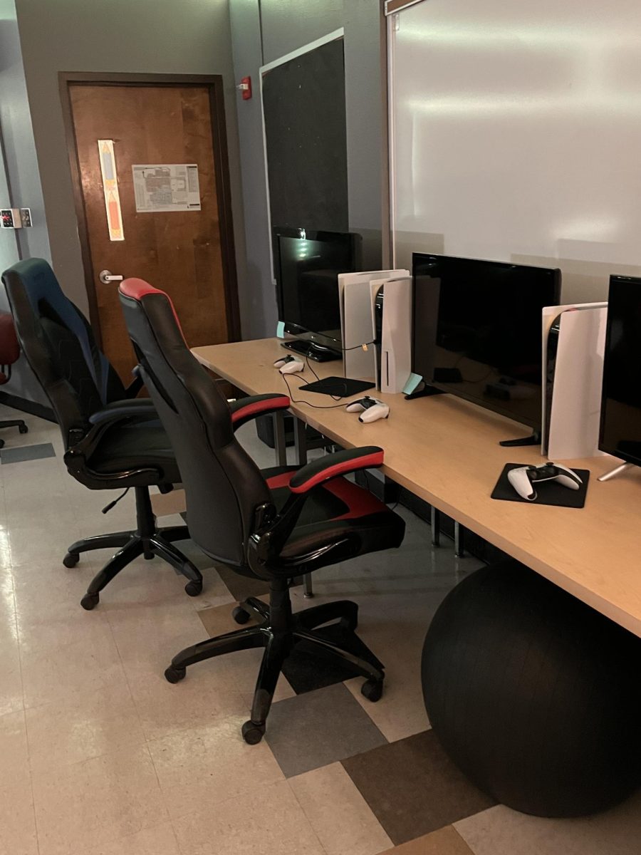 The Esports room boasts PS5s as well as gaming rigs. Students practice and when season begins, they compete after school against other schools.