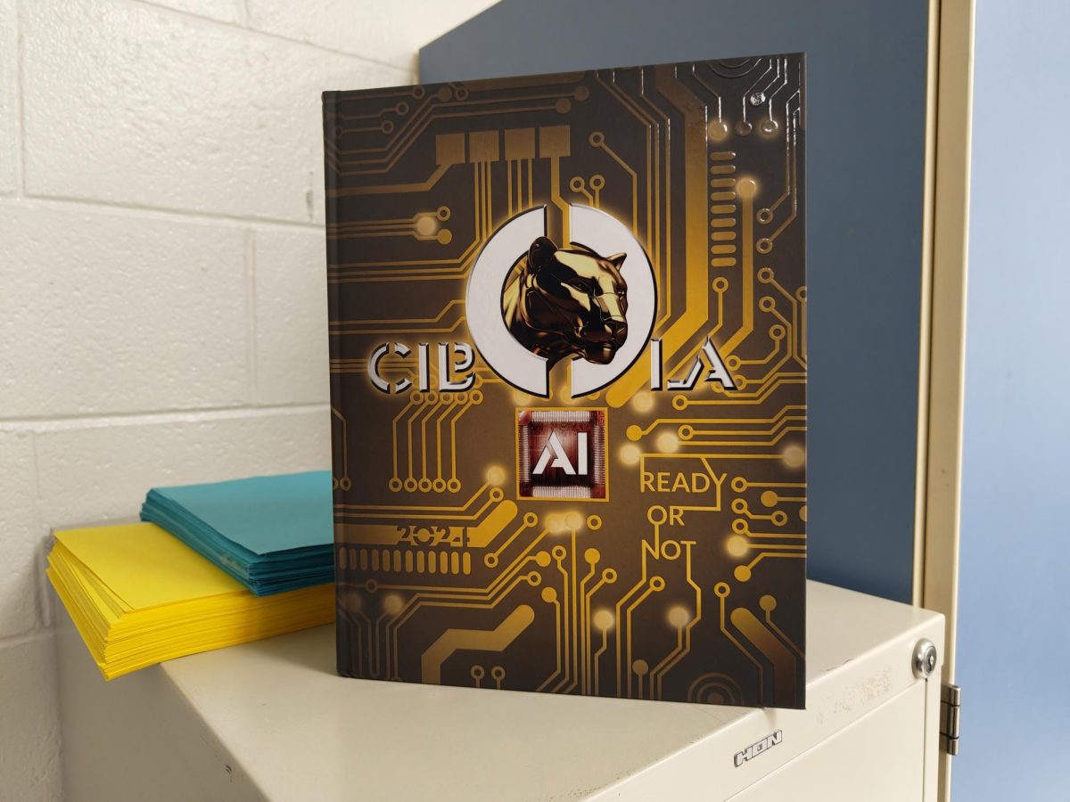 2024 El Oro Yearbooks Are Out!